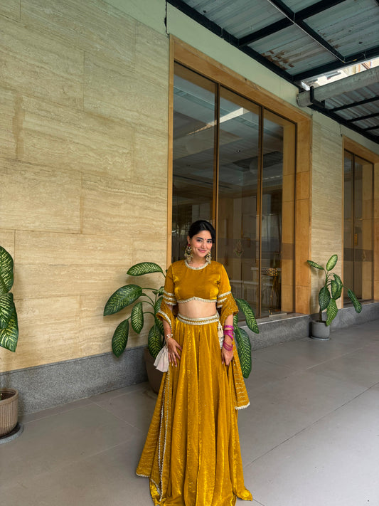 Mustard Majesty Set