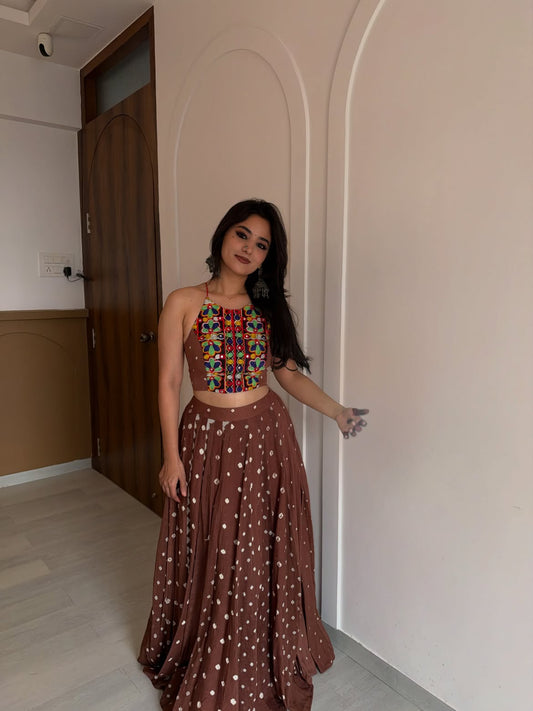Gulabi Mitti Lehenga