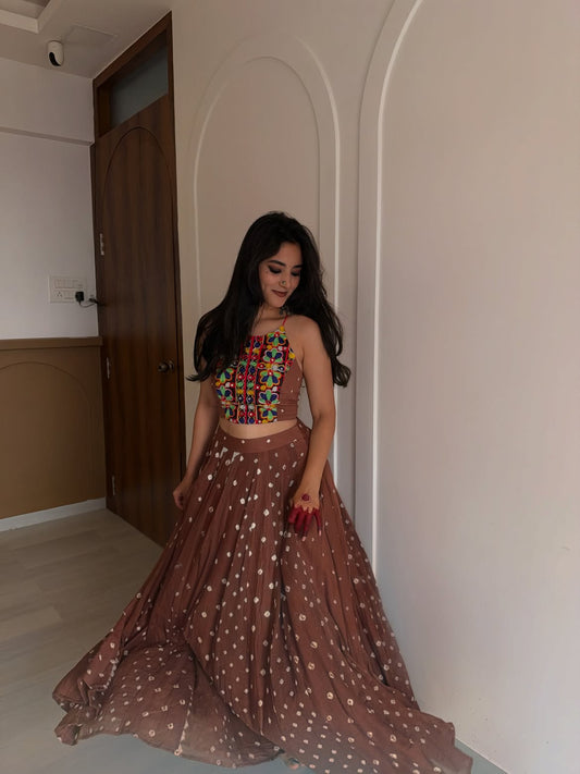 Gulabi Mitti Lehenga