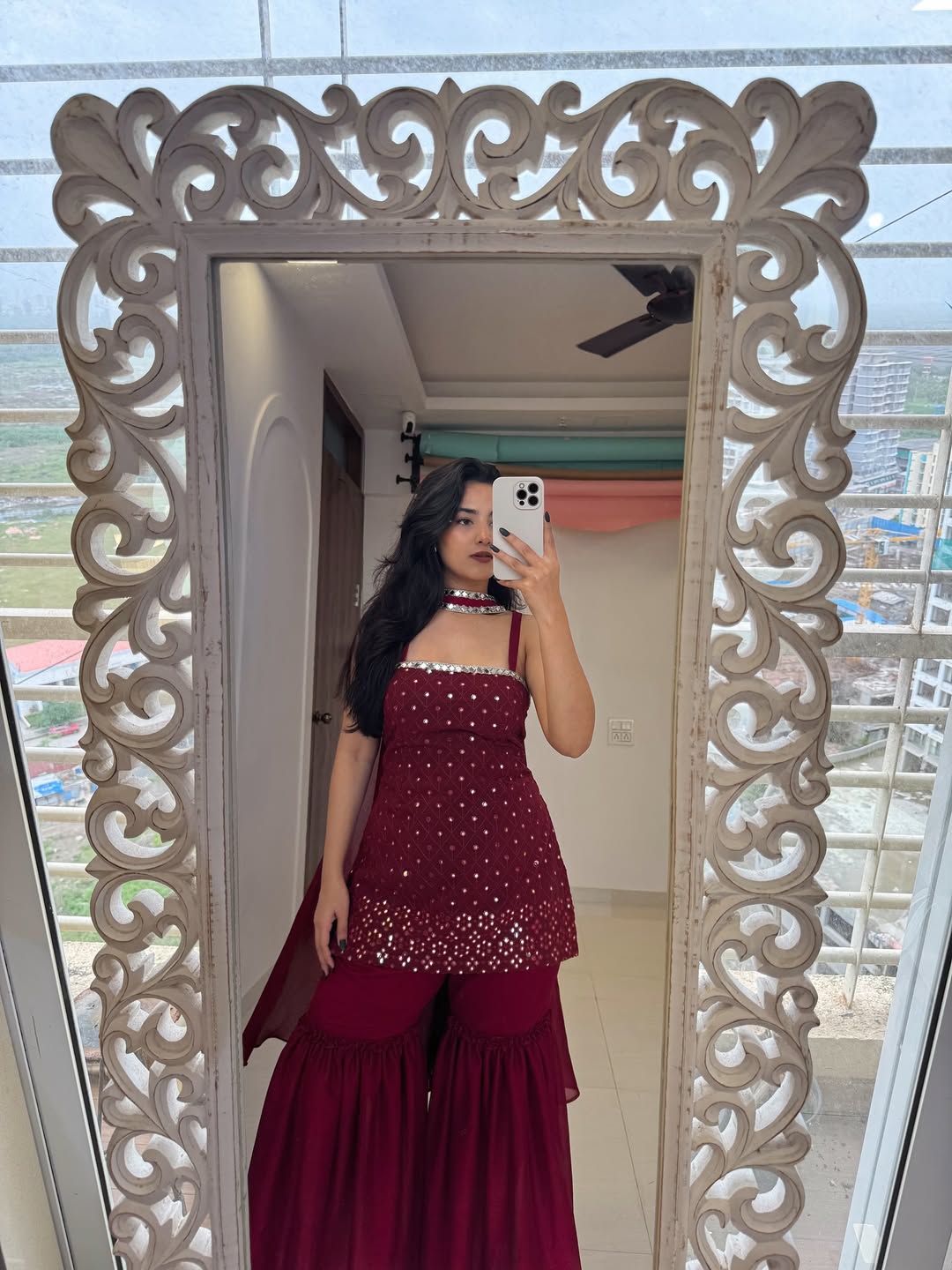 Gulnaar Mirror Set