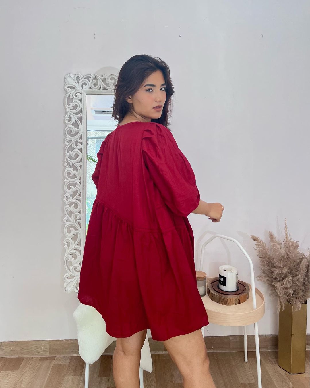 Red detailed dress