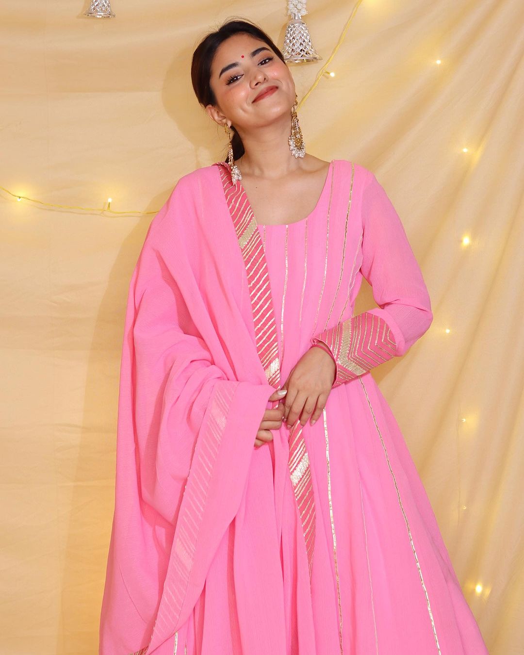 Mastani pink suit