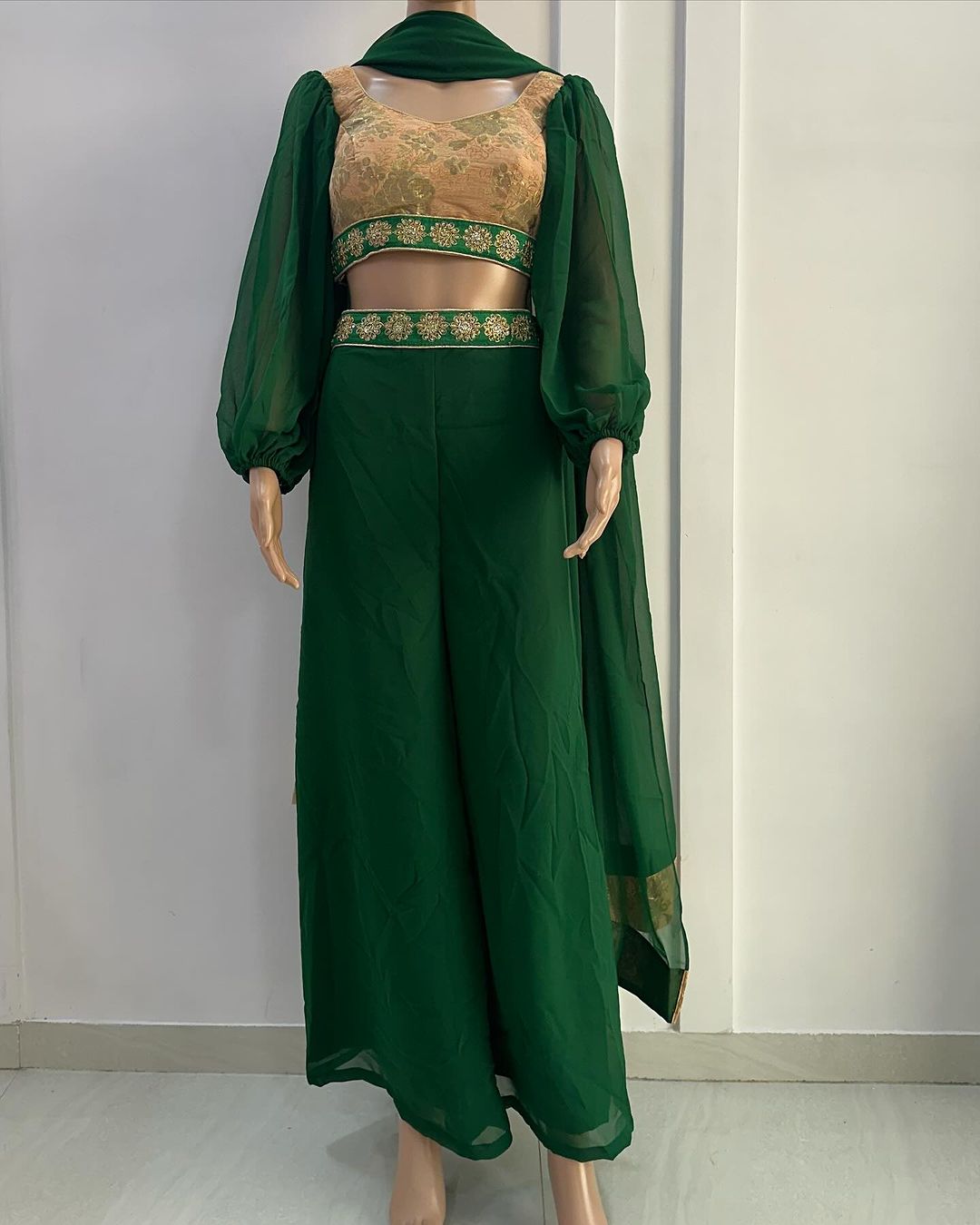 Green Brocade Set