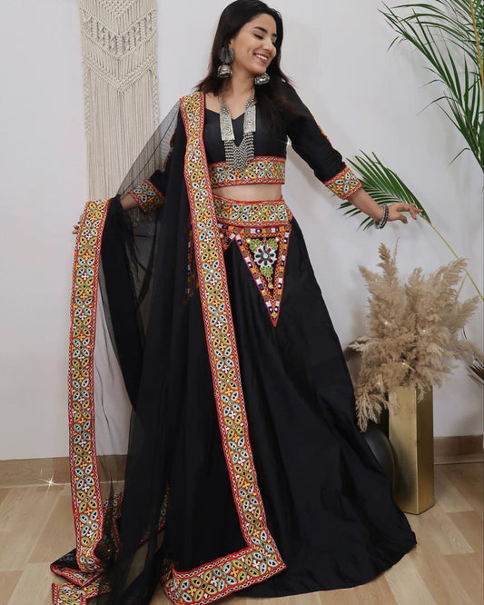 Navratri Lehenga